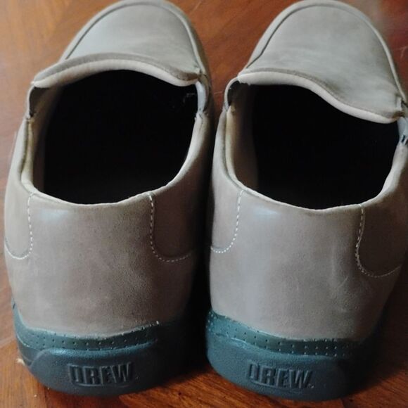 Women's Tan Slip-On Shoes by DREW - Size: 6 1/2 (1006) - Picture 2 of 4